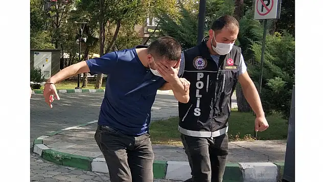 Samsun'da uyuşturucu hapla ilgili 2 kişi adliyeye sevk edildi