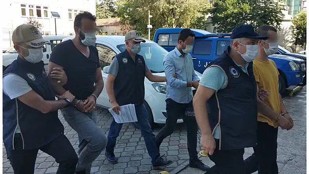 FETÖ'nün mahrem asker yapılanmasından 3 kişi adliyeye sevk edildi