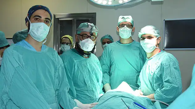 19 yıl sonra çenesi düzeldi