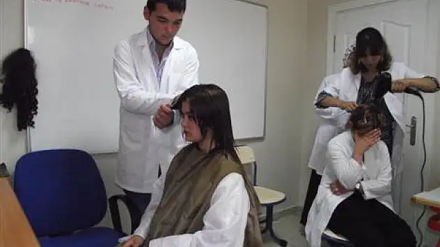 HEM, kursları sürüyor