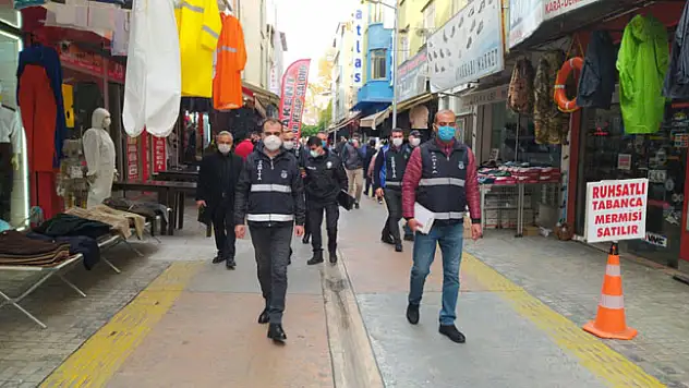 Kuralları hiçe sayan yabancı uyruklu şahıslar zabıta ekiplerinden kaçamadı