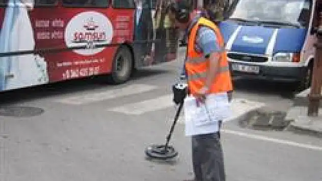 Hazine değil logar kapağı arıyor