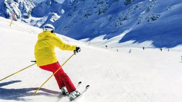 Kayak merkezi otelleri için yeni korona kısıtlamaları