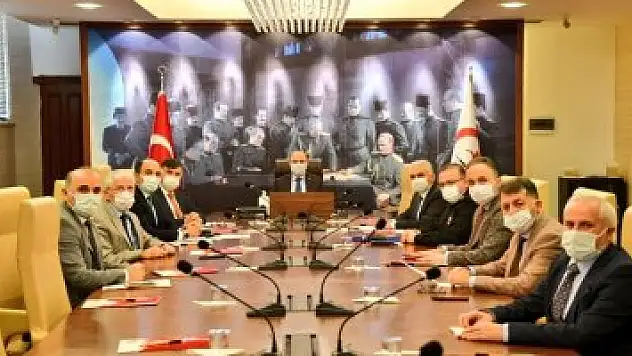 Samsun Valisi: 'Salgın tamamen bitene kadar tedbir ve denetimler aynı kararlılıkla sürdürülecek'