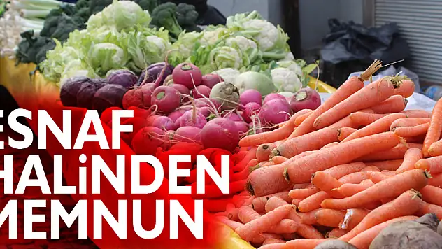Cuma Pazarında Esnaf Halinden Memnun