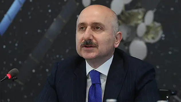 Bakan Karaismailoğlu, Türksat 6A için tarih verdi