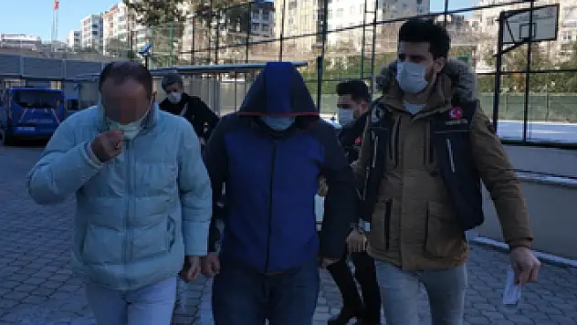 Samsun'da uyuşturucu ticaretinden 3 kişi adliyeye sevk edildi