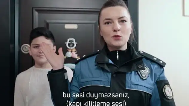 Samsun polisi evden hırsızlık olaylarına dikkat çekmek için kamu spotu hazırladı