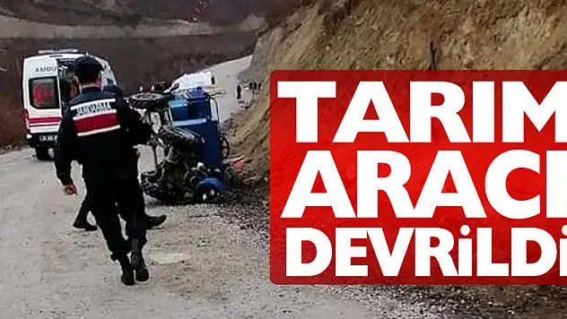 Tarım aracı devrildi: 2 yaralı