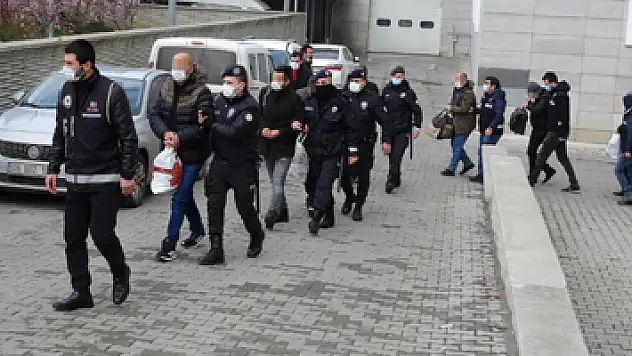Suç örgütü operasyonundan 8 kişi adliyeye sevk edildi