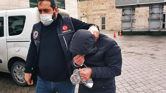 Uyuşturucu suçundan 4 yıl 2 ay cezası bulunan şahıs yakalandı