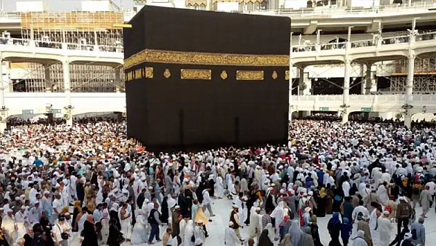 Diyanet'ten hac ve umre ibadetiyle ilgili açıklama