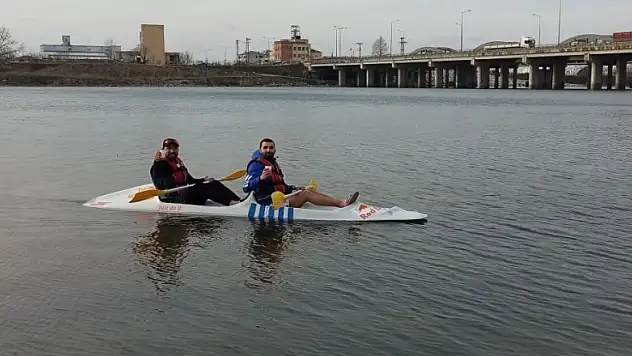 Kızılırmak Nehri'nde kahveli kano keyfi