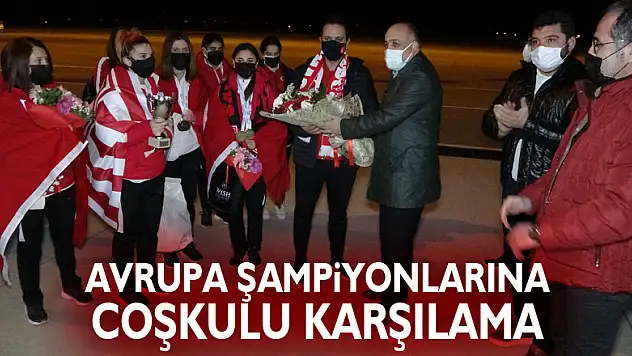 Avrupa şampiyonlarına coşkulu karşılama