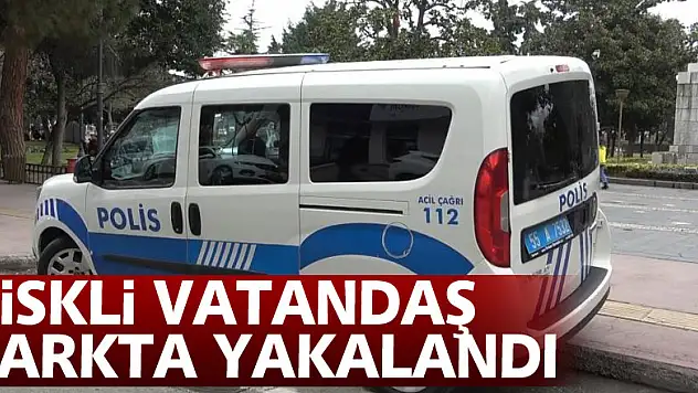 Riskli vatandaş parkta yakalandı