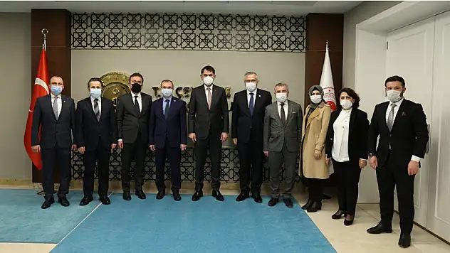 Başkan Özdemir: 'İlçemiz adına önemli kazanımların olduğu bir ziyaret gerçekleştirdik'