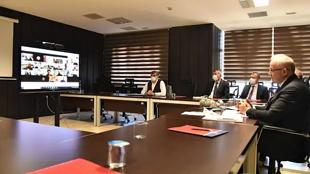 OMÜ eğitimde revizyon çalışmalarına devam ediyor  