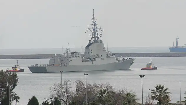 NATO gemileri Samsun'dan ayrıldı