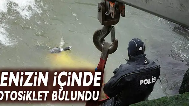 Samsun'da denizin içinde motosiklet bulundu