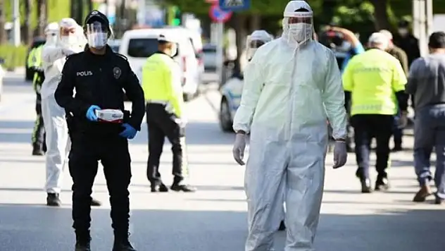 Samsun'da karantina kurallarını ihlal eden bir kişiye 3 bin 460 lira ceza 