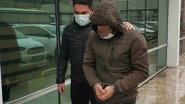 Uyuşturucu suçundan 4 yıl 2 ay hapis cezası bulunan şahıs tutuklandı