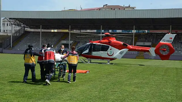 Ambulans helikopter, iş kazasında yaralanan işçi için havalandı