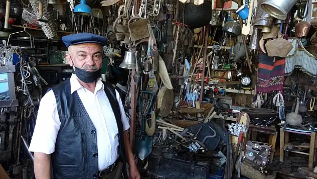 Antika merakı 43 yılda 40 binden fazla ürün toplattı