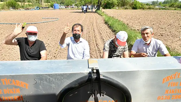 Üreticiye 225,5 bin tıbbi aromatik fide desteği