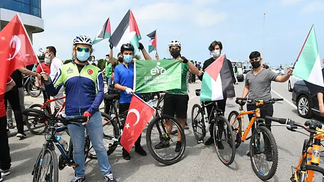 Kudüs için pedalladılar