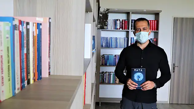 O, Emniyet Teşkilatı'nın ilk ve tek bilim kurgu yazarı