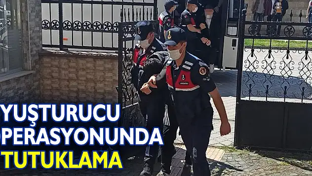 Uyuşturucu operasyonunda 8 tutuklama
