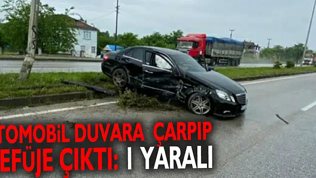 Otomobil duvara çarpıp refüje çıktı: 1 yaralı