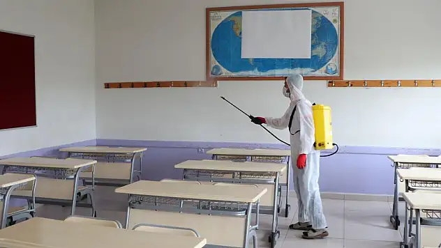 Havza'da okullara YKS dezenfeksiyonu