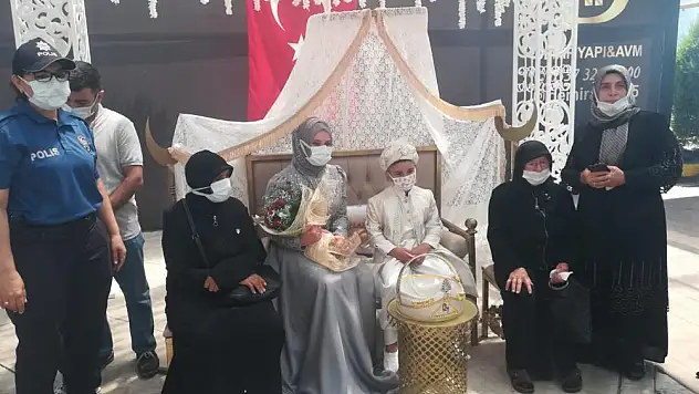 Samsun Emniyeti şehit çocuğu için sünnet töreni düzenledi