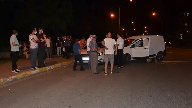 U dönüşü yapan ticari araç kazaya yol açtı: 1 yaralı   