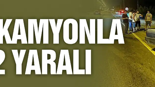 Samsun'da otomobil kamyonla çarpıştı: 2 yaralı
