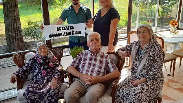 Samsunlu öğretmen 7 bin 300 mübadilin fotoğrafını belgeledi