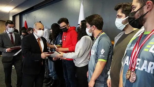 Samsun'un TEKNOFEST gururlarına ödül