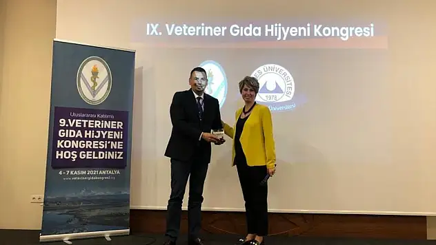 OMÜ'lü akademisyene 'en iyi sözlü bildiri' ödülü