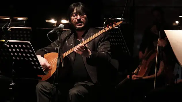 'Dostlar Beni Hatırlasın-Bir Aşık Veysel Hikayesi' konseri