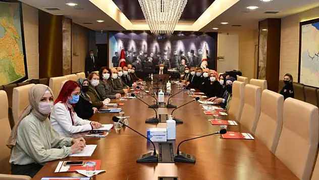 Vali Dağlı: 'Kadınlarımıza yönelik şiddet ve ayrımcılığı kabul etmiyoruz'