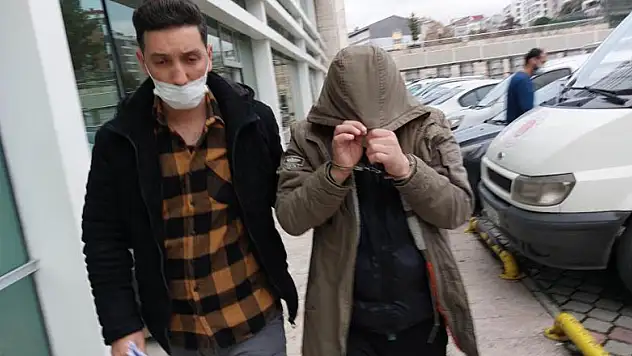 Otelde uyuşturucu satışına polis baskını: 2 gözaltı