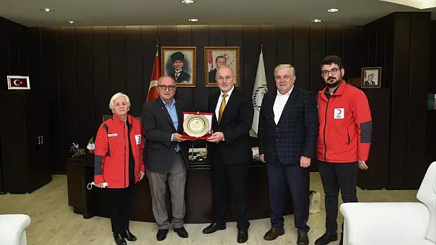 Başkan Bulut: 'OMÜ'nün desteği Samsun Kızılay'a güç katıyor'