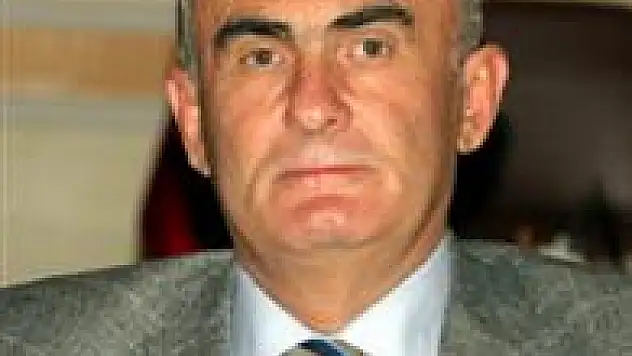 YILMAZ, TÜRKİYE'DE EN BAŞARILI 5. BELEDİYE BAŞKANI