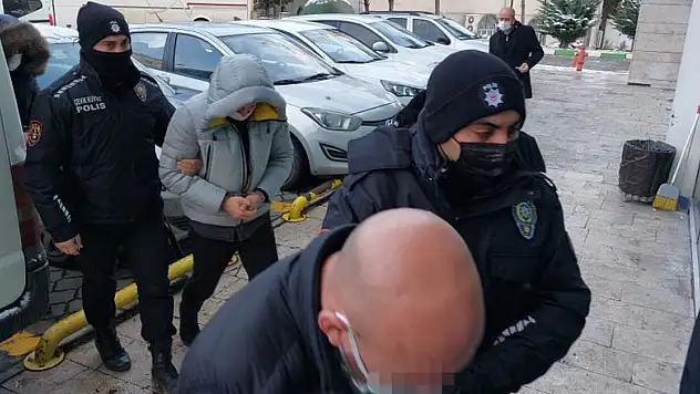 Samsun'da yasa dışı bahis operasyonundan 8 kişi adliyede