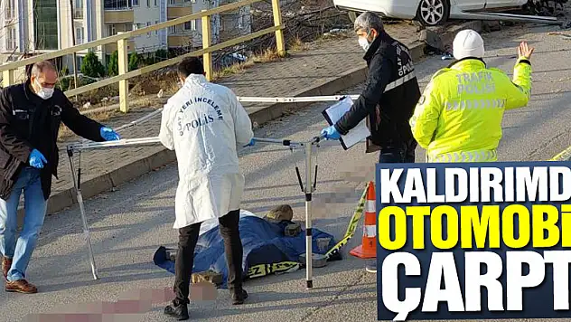 Torununu okula götüren kadına kaldırımda otomobil çarptı: 1 ölü, 1 yaralı