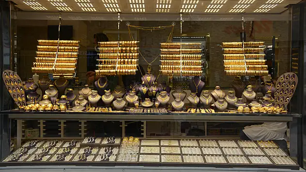 Altın hesabını TL'ye çevirene destek