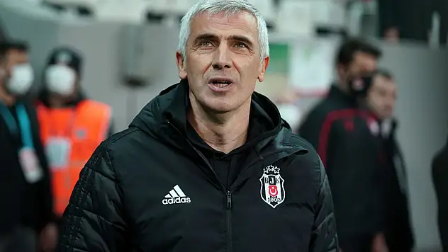 Beşiktaş'ta Önder Karaveli ve 3 futbolcu korana virüse yakalandı