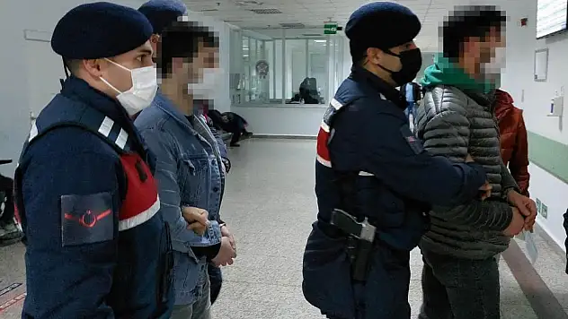 10 bin 668 adet uyuşturucu hapla yakalanan 2 kişi serbest bırakıldı