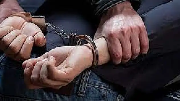 İstanbul'a uyuşturucu götürürken yolcu otobüsünde yakalandı